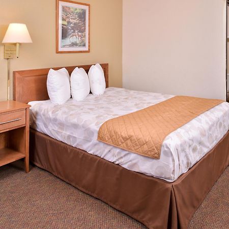 Americas Best Value Inn Missouri Valley Luaran gambar