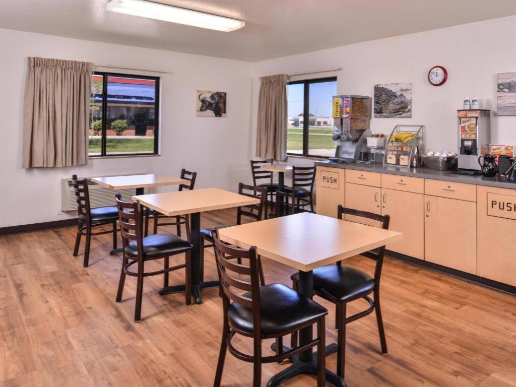 Americas Best Value Inn Missouri Valley Luaran gambar
