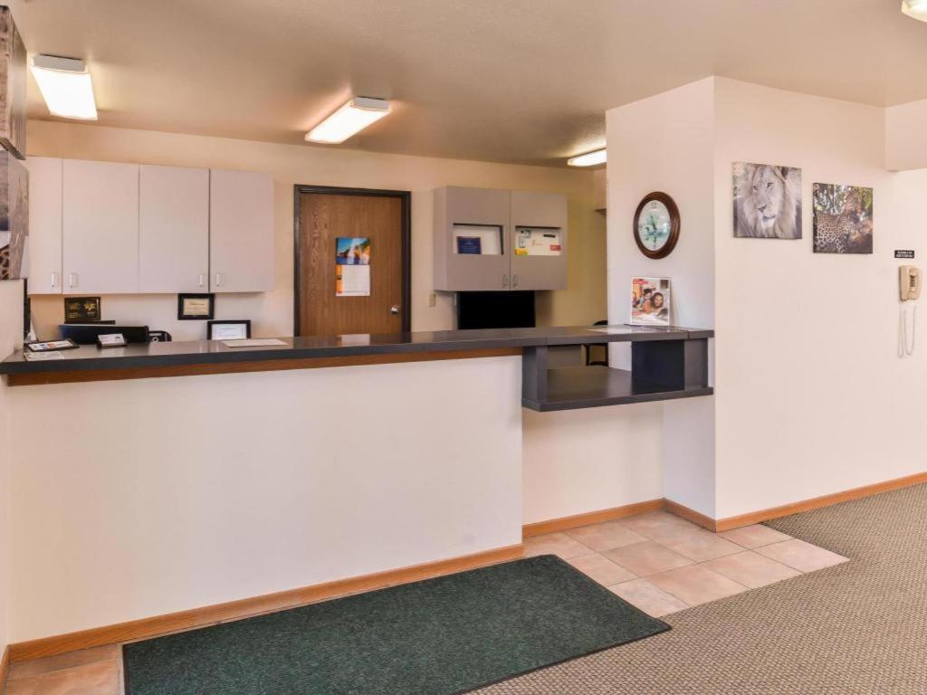 Americas Best Value Inn Missouri Valley Luaran gambar
