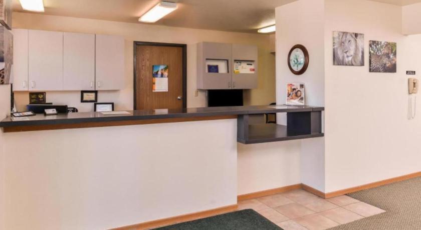 Americas Best Value Inn Missouri Valley Luaran gambar